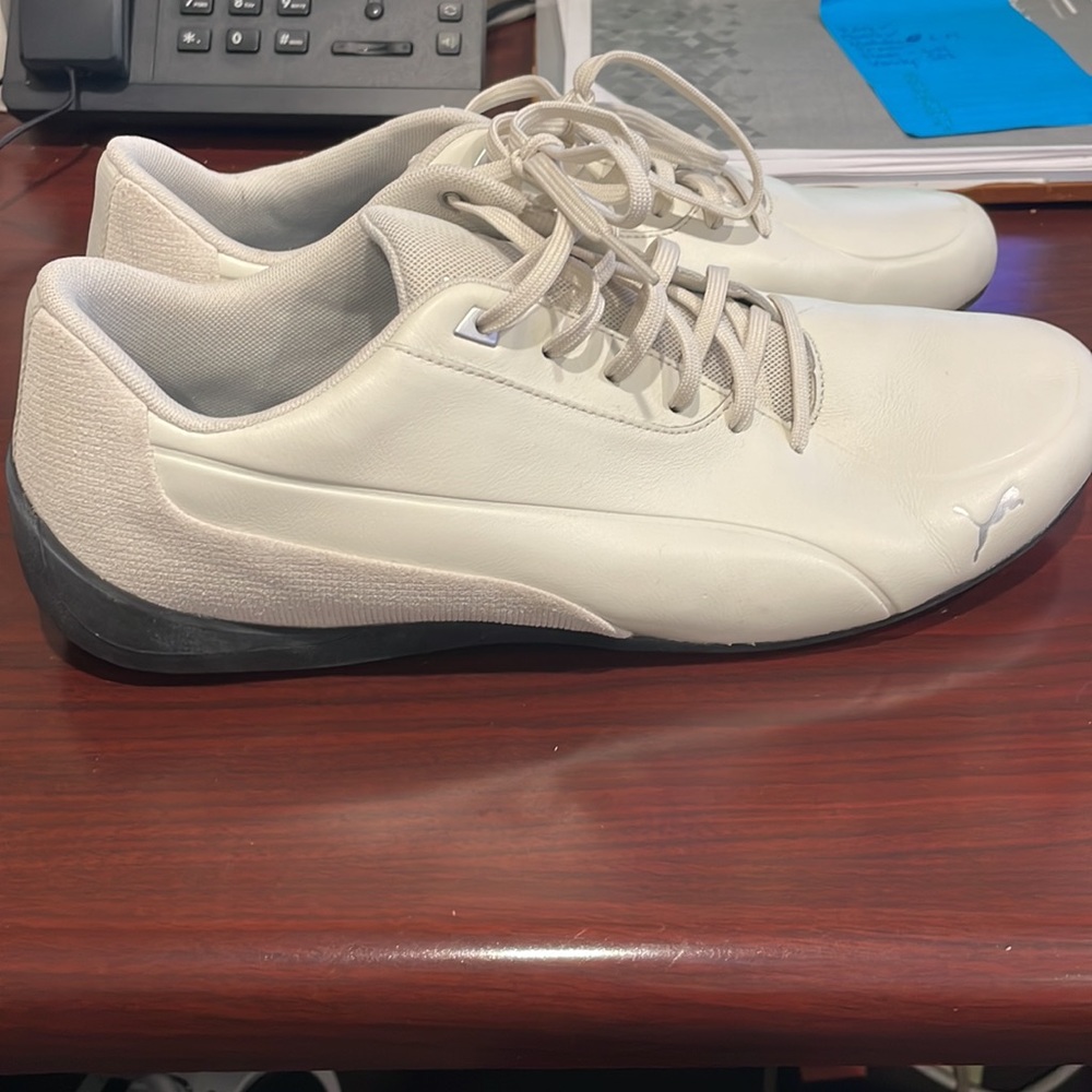 Mens Pumas